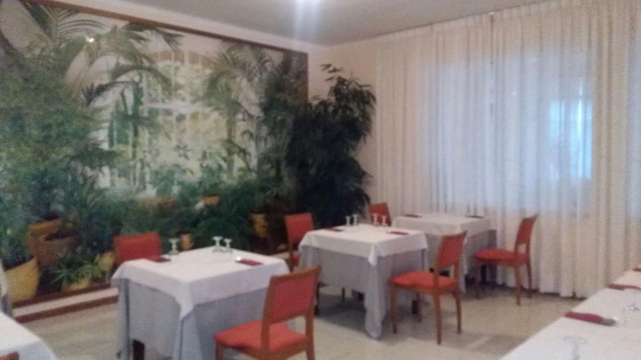 Hotel Minerva Бриндизи Экстерьер фото