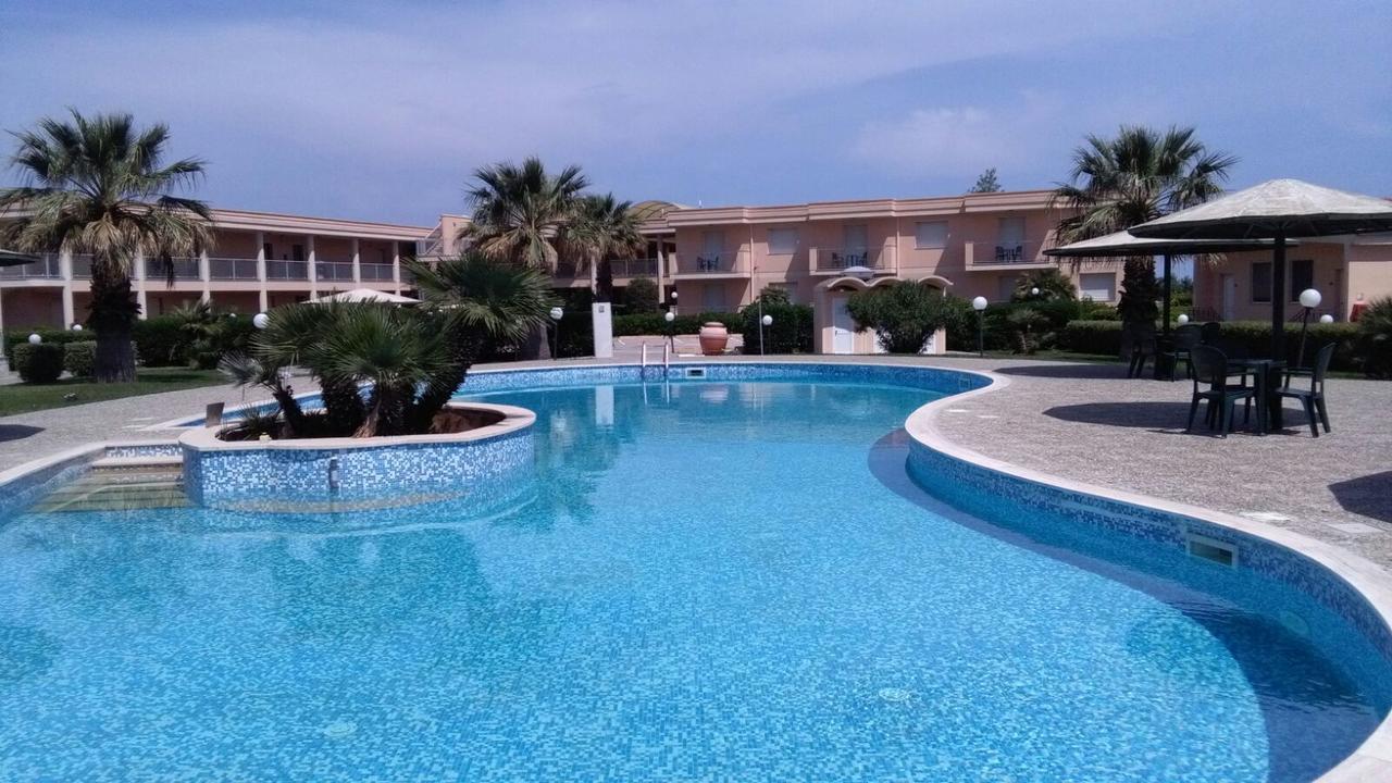 Hotel Minerva Бриндизи Экстерьер фото