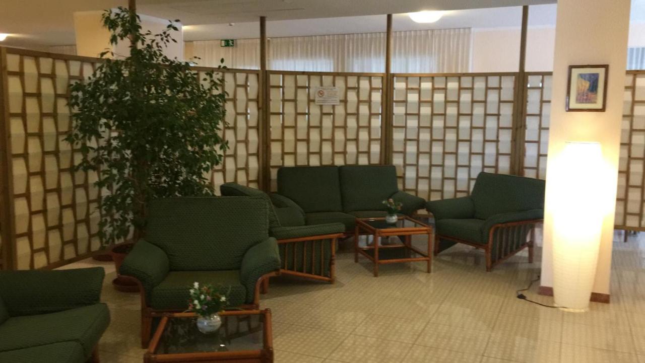 Hotel Minerva Бриндизи Экстерьер фото